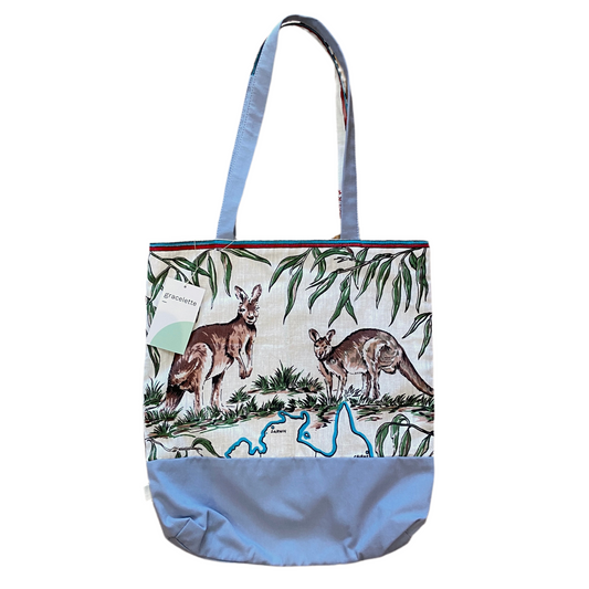 Kangaroo Australia Totebag by Gracelette Texiles