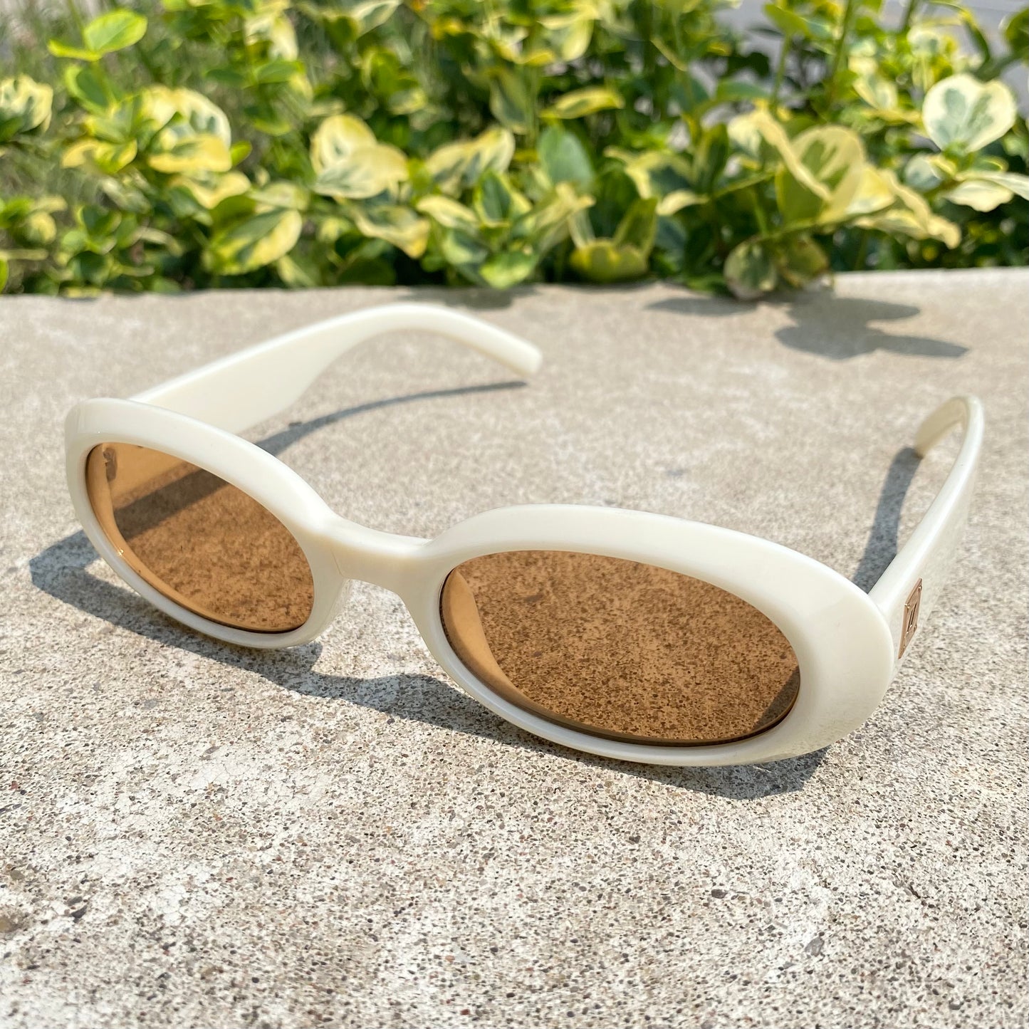 Retro Oval Sunglasses