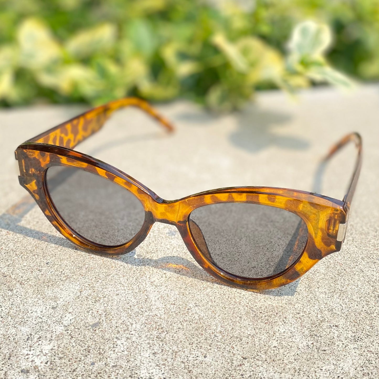 Tortoise Shell Cat-Eye Sunglasses