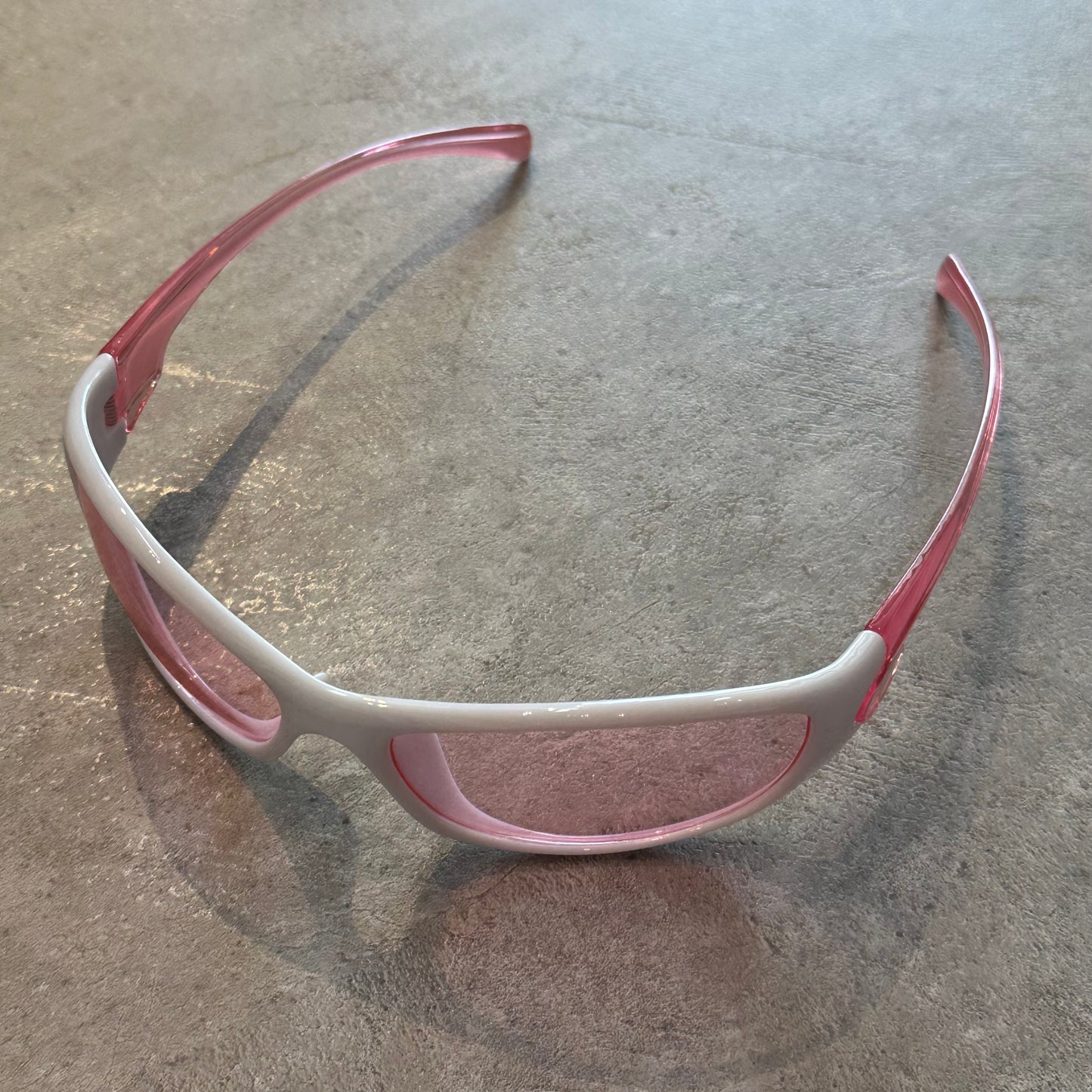 Pink Y2K Wrap Sunglasses