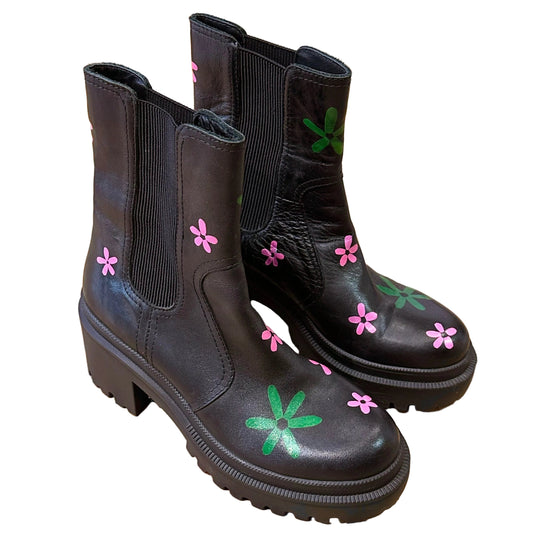Floral Chunky Boots (8.5W)