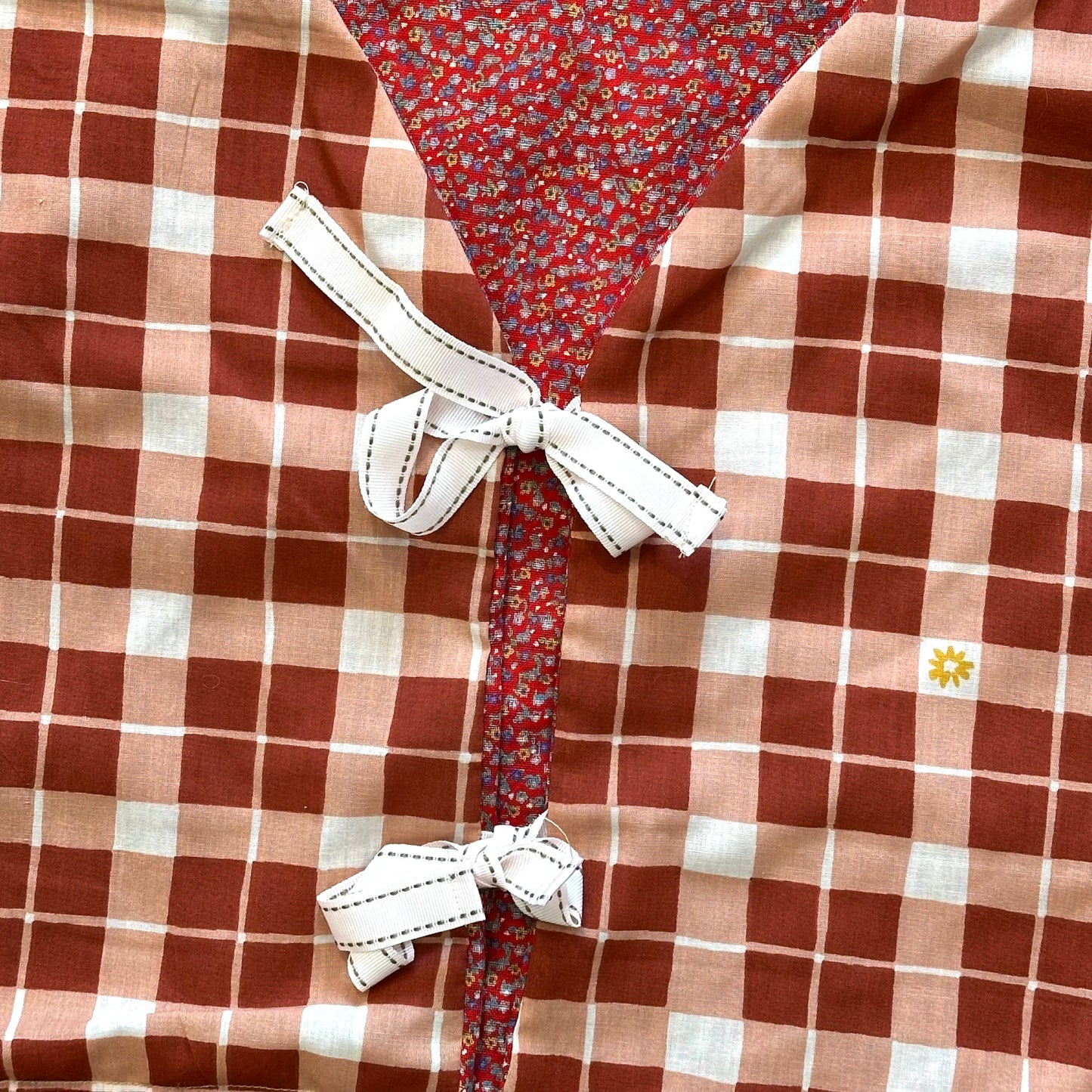 Plaid Ribbon Closure Vest (XL)