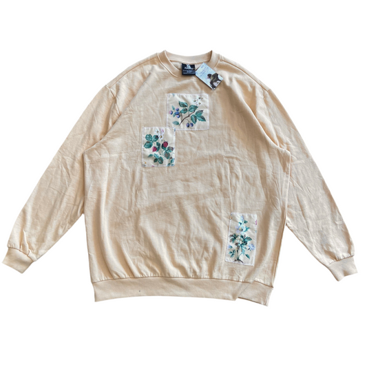 Strawberry Floral Patchwork Crewneck (4XL)