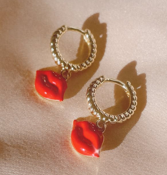 Pucker Up Earrings