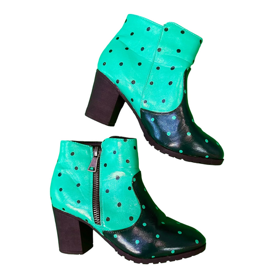 Green Polka Dot Boots (8W)