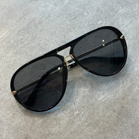 Retro Aviator Sunglasses in Black or Pink